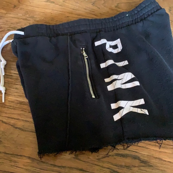 PINK Victoria's Secret Pants - Pink Victoria Secret shorts